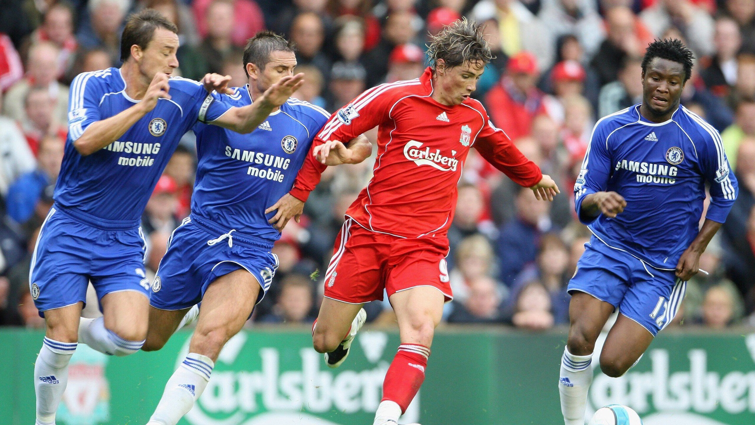 “城市单身青年飞盘交友赛” 场内互动远胜传统相亲